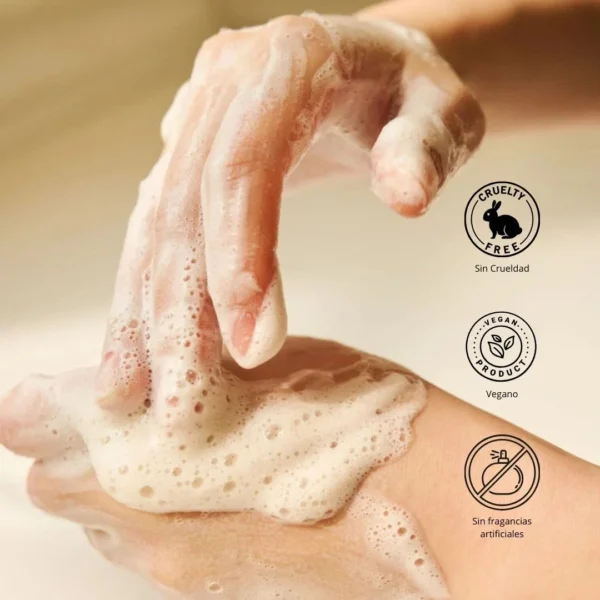 SKIN1004 Limpiador “Madagascar Centella Ampoule Foam - Imagen 4