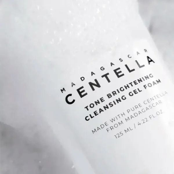 Skin1004 Tónico «Brightening Cleansing Gel Foam>> - Imagen 4